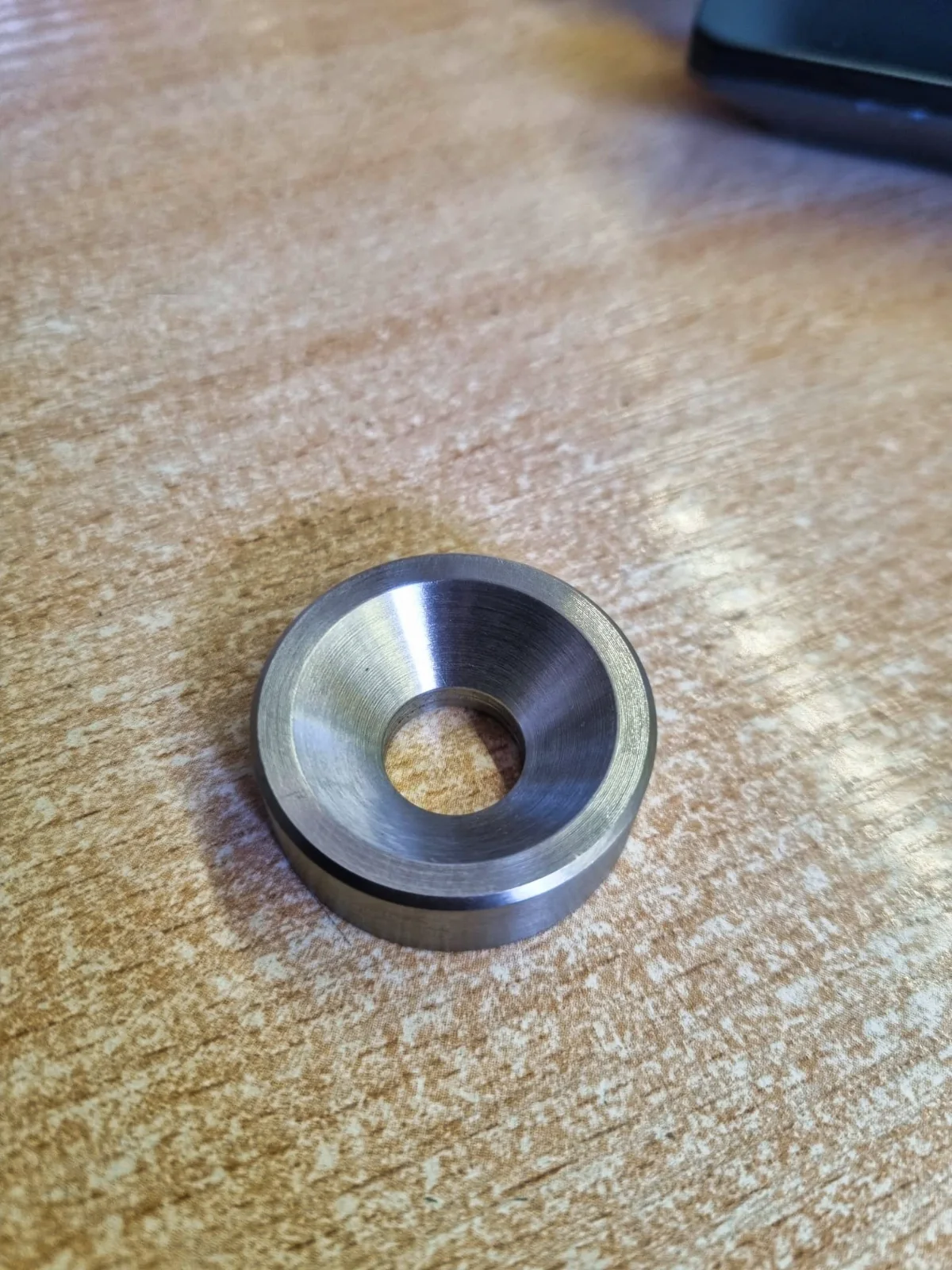 Element metalowy wykonany na zamówienie przez ELMET Element metalowy wykonany na zamówienie przez ELMET